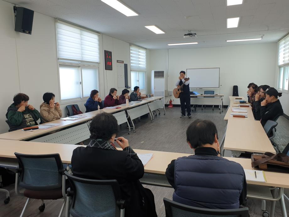 2023 이인면 상반기 평생학습 "하모니카" 이미지