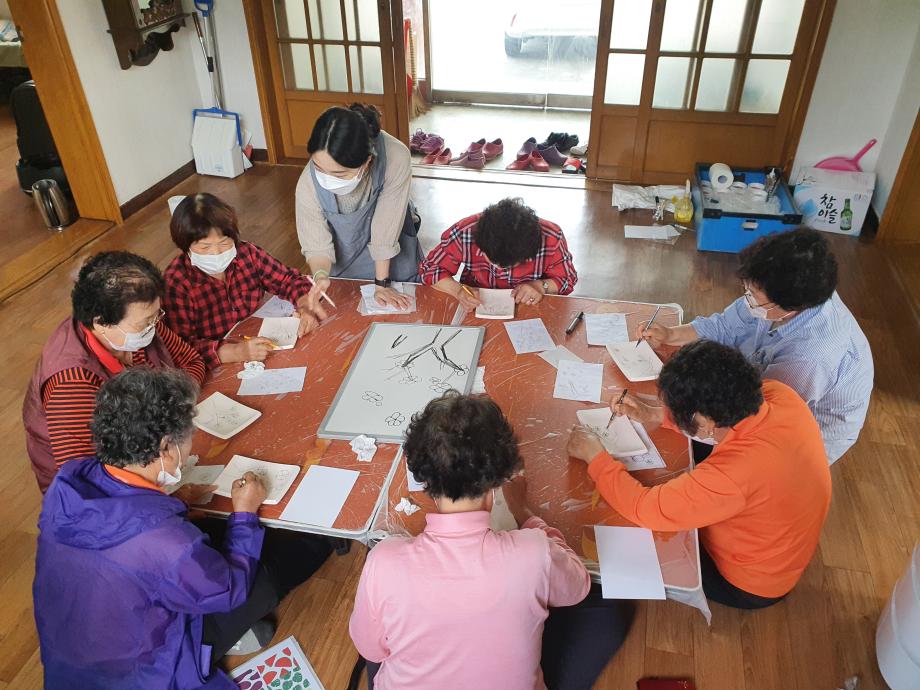 2022 계룡면 상반기 평생학습 '공작교실(구왕2리)' 이미지